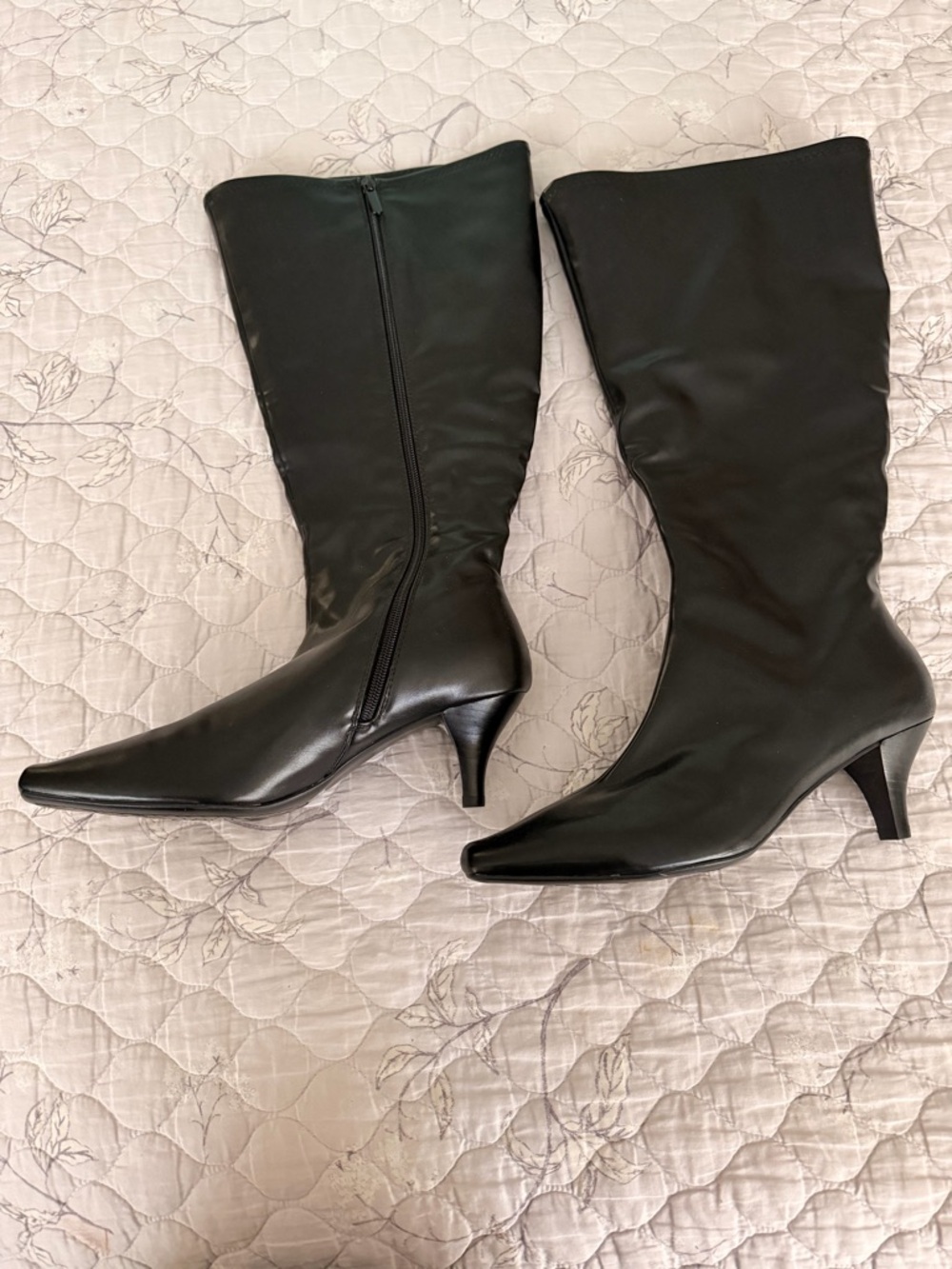 Classic Black Mid-Kit Heel Women's Boots